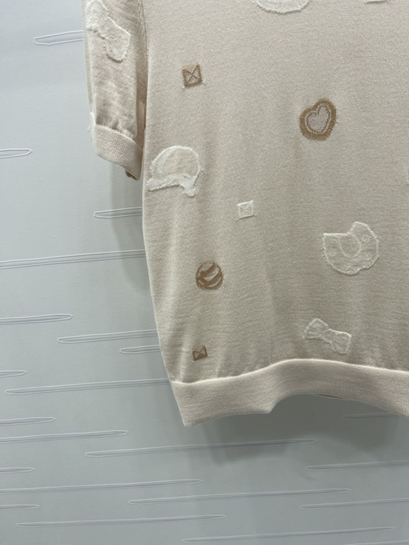 H**me5 sweaters